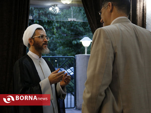 ضیافت افطاری حجت الاسلام والمسلمین احمد مازنی