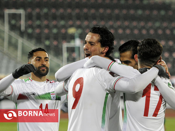 دیدار تیم های فوتبال ایران - امارات