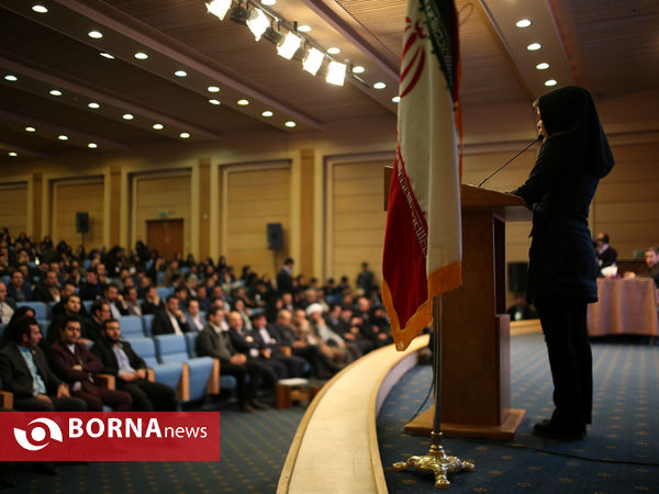 هم اندیشی صمیمانه جوانان با دولت