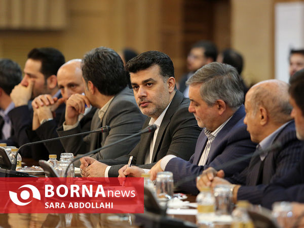دیدار جمعی از تولیدکنندگان و کارآفرینان با رئیس جمهوری