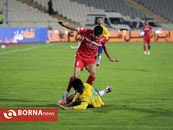 دیدار تیم های فوتبال پرسپولیس -صنعت نفت