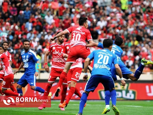 دیدار تیم های استقلال تهران - پرسپولیس تهران