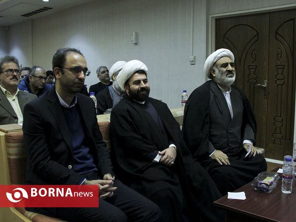 نشست بازخوانی چهل سال ورزش