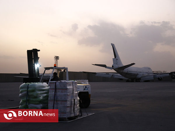 ارسال محموله بشر دوستانه جمعیت هلال احمر به افغانستان