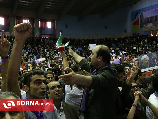 دکتر روحانی در جمع مردم کرمانشاه