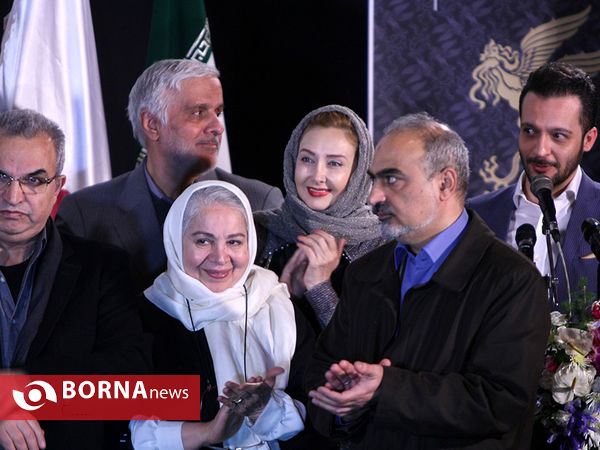 رونمایی از مجموعه بر بال سیمرغ