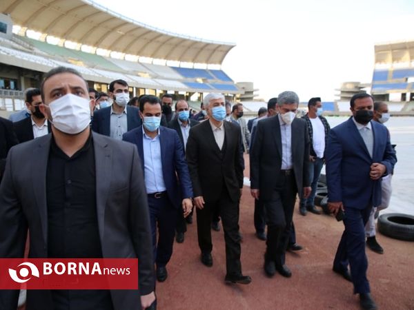 بازدید وزیر ورزش و جوانان از ورزشگاه پارس شیراز