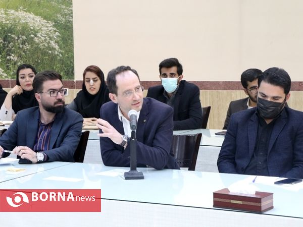 نشست هم اندیشی دبیران سازمان های مردم نهاد جوانان استان آذربایجان‌غربی