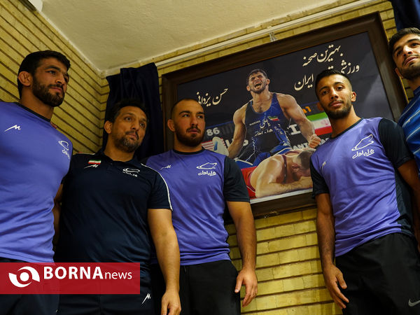 رونمایی از تصاویر برترین‌های ۱۰۰ سال کشتی ایران