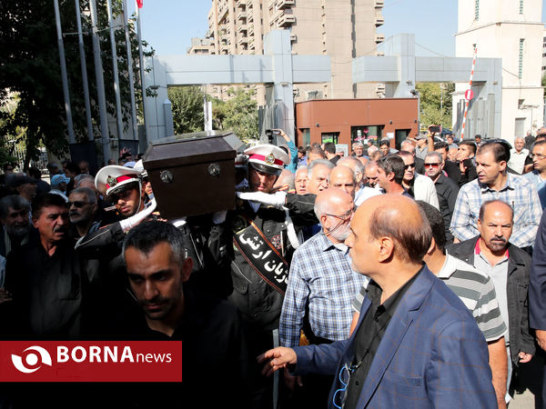 تشییع پیکر جعفر کاشانی پیشکسوت فوتبال