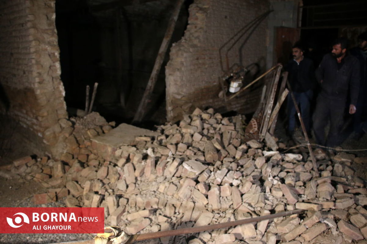 دستور وزیر بهداشت برای رسیدگی فوری به زلزله زدگان خوی