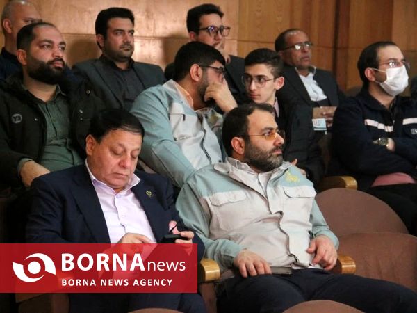 آئین رونمایی از ورق فولادی زنگ نزن در مجتمع فولاد مبارکه اصفهان