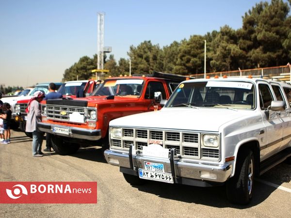 تور اتومبیل های کلاسیک تهران - دیزین