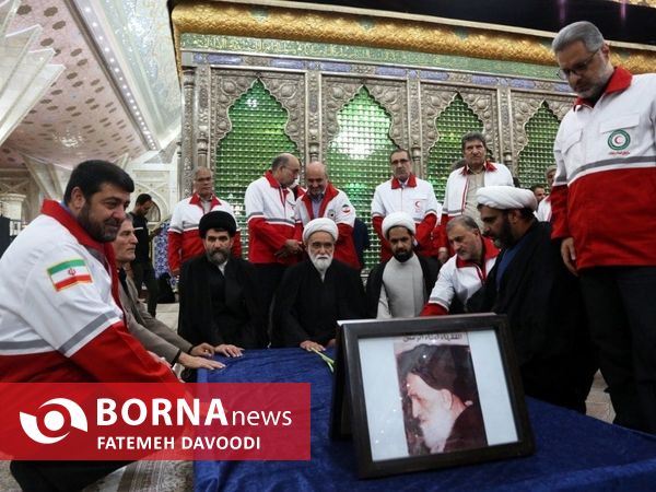 تجدید میثاق هلال احمری ها با امام خمینی(ره) و شهدا