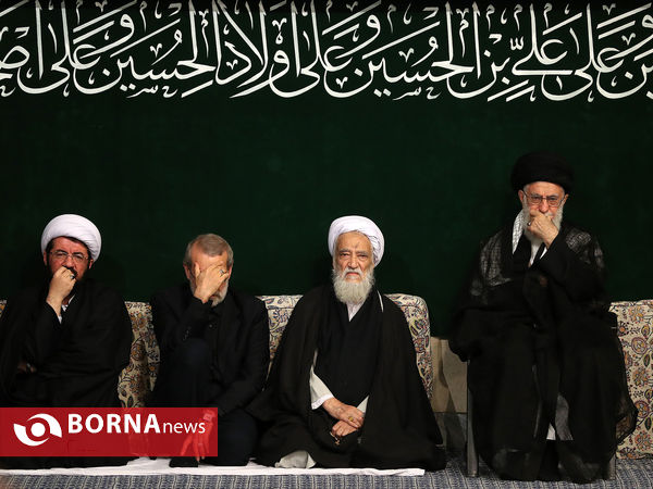 مراسم عزاداری شب عاشورا در حضور رهبر انقلاب