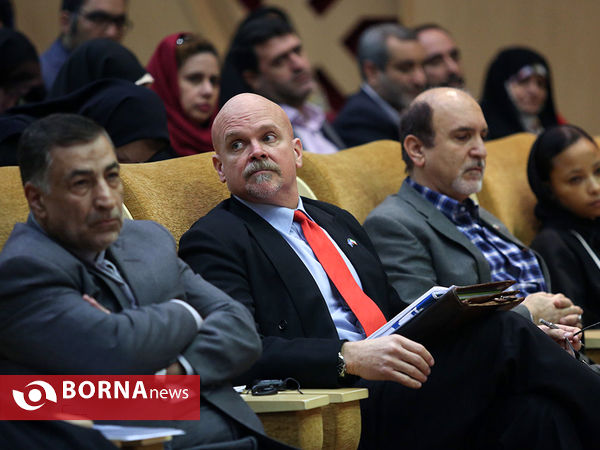همایش بین المللی کودک و صلح