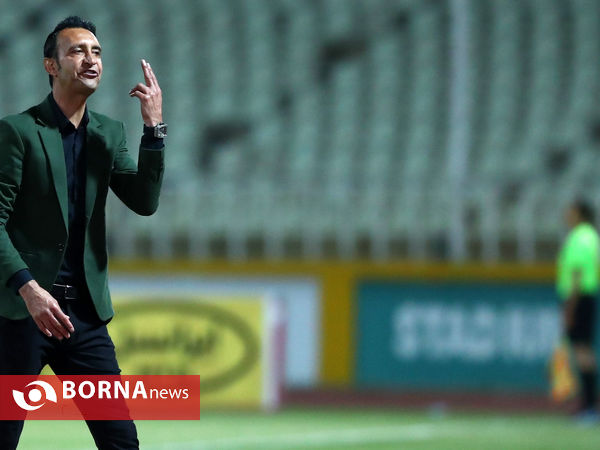 دیدار تیم های فوتبال پرسپولیس - هوادار