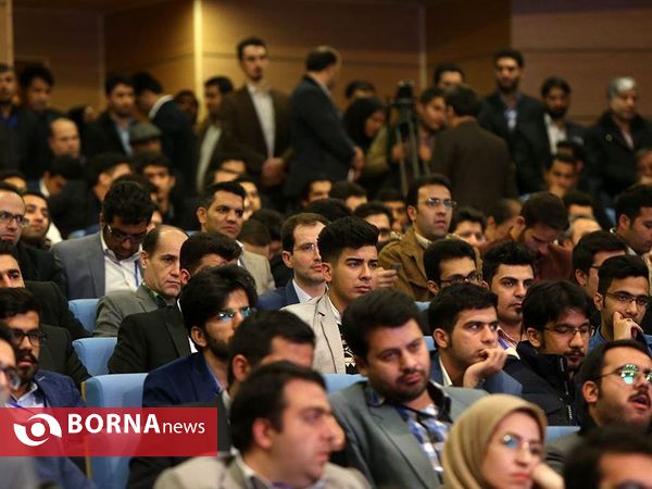 هم اندیشی صمیمانه جوانان با دولت