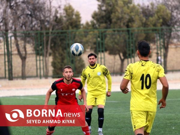 دیدار تیم‌های فوتبال سپیدرود رشت _ اترک بجنورد