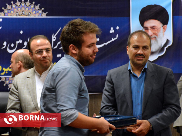 مراسم تجلیل ازخبرنگاران ورزشی استان خراسان رضوی با حضورمدیرکل روابط عمومی وزارت ورزش وجوانان