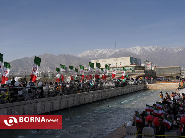 جشن جمهوری اسلامی ایران  در برج میلاد