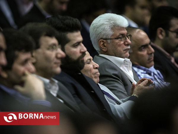 دیدار صمیمانه رییس جمهوری با خانواده ورزش
