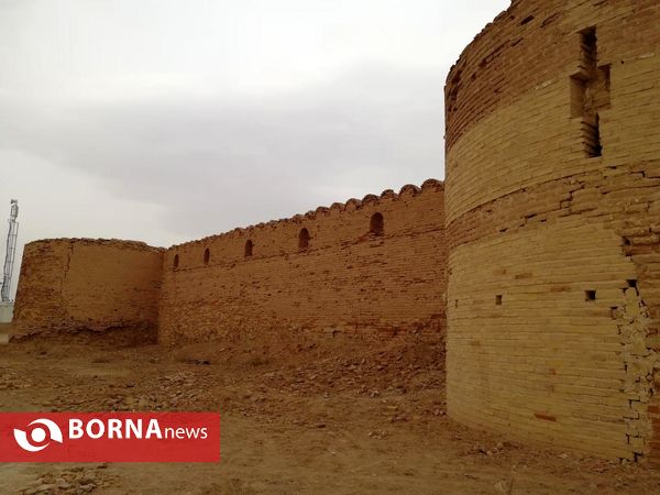 کاروانسرای دیر گچین