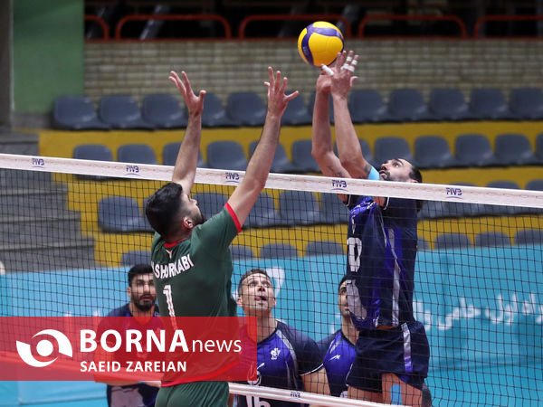 دیدار تیم های والیبال پیکان تهران - پاس تهران