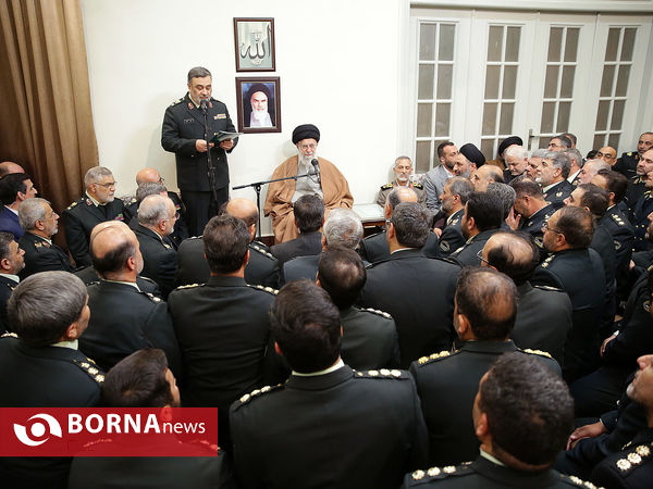 دیدار فرماندهان نیروی انتظامی با رهبر معظم انقلاب اسلامی