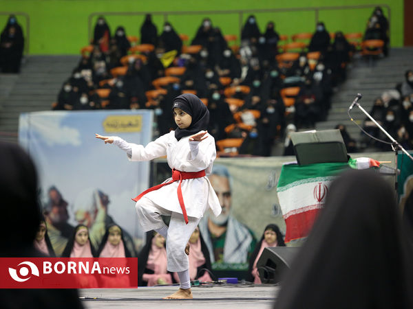 اجتماع دختران حاج قاسم - ورزشگاه ۱۲هزار نفری آزادی