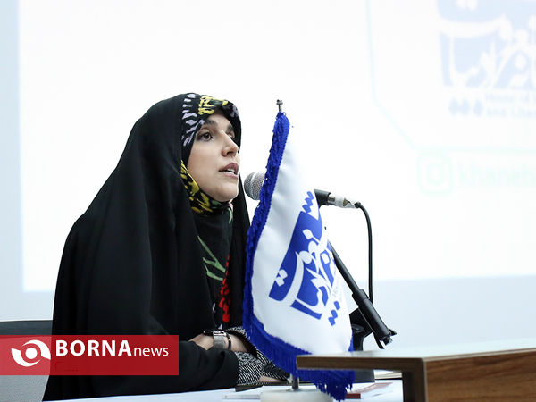 مژده لواسانی-مجری