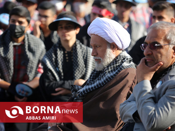 دیدار نماینده ولی فقیه در فارس با همکلاسی های دانش آموز شهید ترور شاهچراغ(ع)