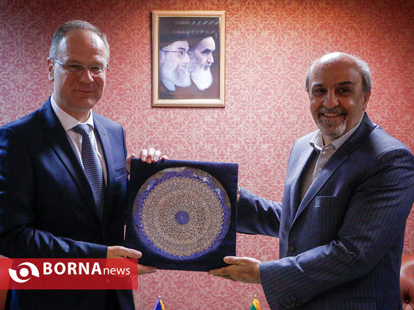 دیدار  کمیسیونر فرهنگ جوانان و ورزش اتحادیه اروپا  با وزیر ورزش و جوانان ایران
