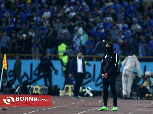 دربی ۸۵،پرسپولیس ۰۱-استقلال ۰