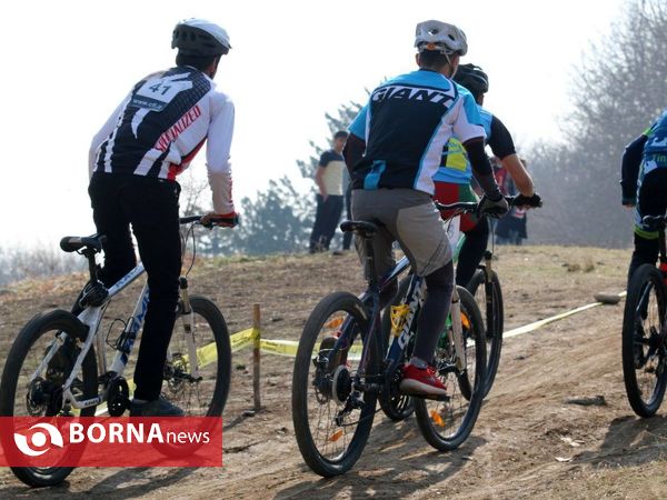 مسابقات دوچرخه سواری اینده سازان- استان تهران