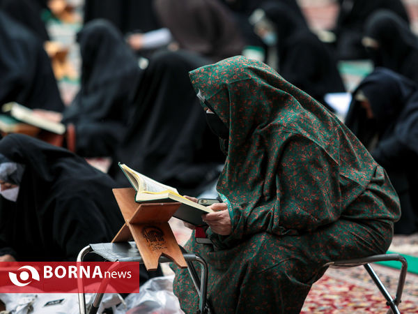 ترتیل خوانی قرآن کریم در حرم مطهر رضوی