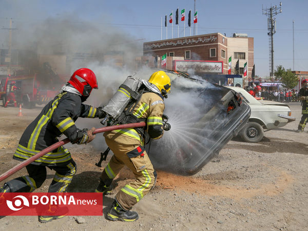 مانور بزرگ امداد و نجات نیروهای آتش نشان