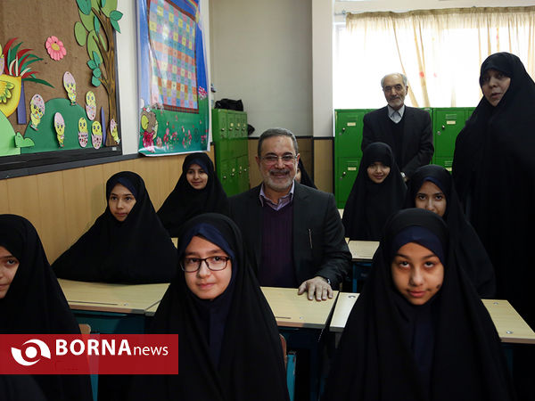 آیین بزرگداشت سی و نهمین سالروز ورود امام خمینی به ایران و اقامت ایشان در مدرسه رفاه