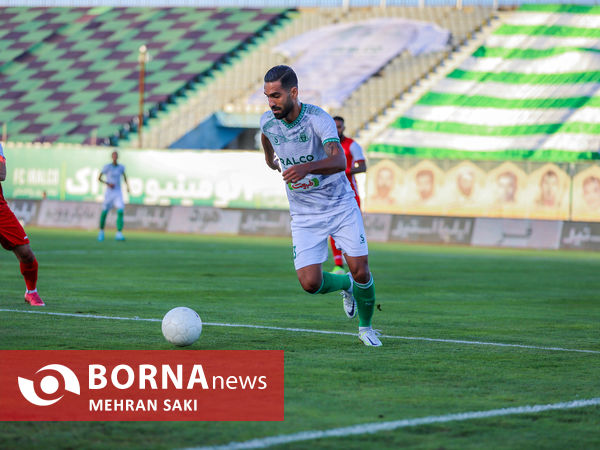 دیدار تیم های فوتبال آلومینیوم - پرسپولیس