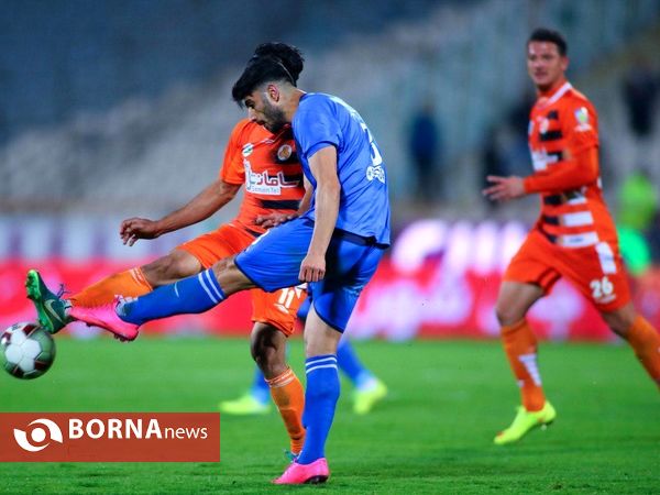 دیدار تیم های استقلال تهران- سایپا
