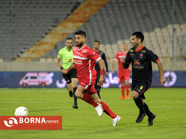 دیدار تیم های فوتبال پرسپولیس - نساجی