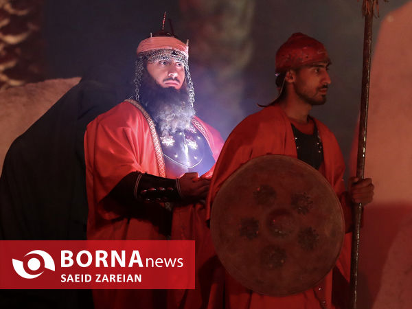 نمایش میدانی «تنهاتر از مسیح»