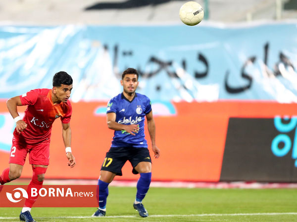 دیدار تیم های فوتبال استقلال - فولاد