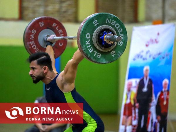 مسابقات وزنه برداری کارگری