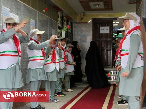 تجلیل از معلمان نمونه شهرستان لاهیجان