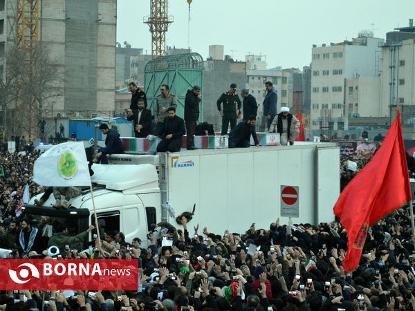 وداع تاریخی مشهدی ها با سردار صلح و امنیت