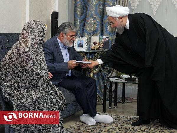 رییس جمهوری در دیدار امیر جانباز عباس طائفه