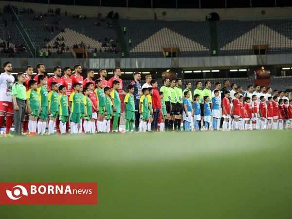 دیدار تیم های فوتبال پرسپولیس- ماشین سازی تبریز