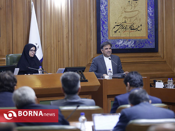جلسه شورای شهر با حضور وزیر راه و شهرسازی