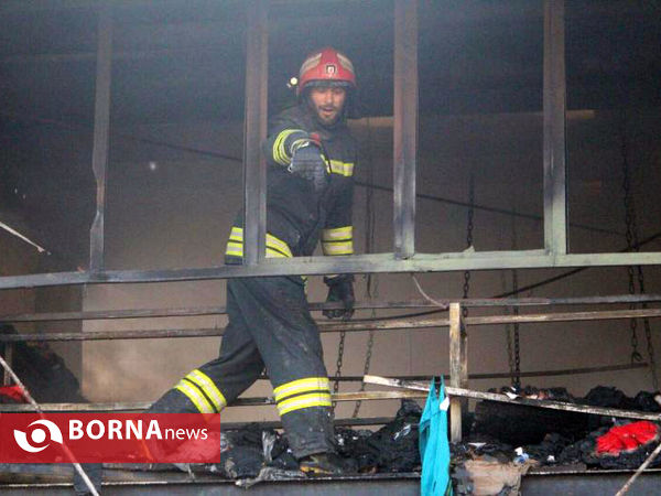 آتش سوزی فروشگاه هپی لند در رشت